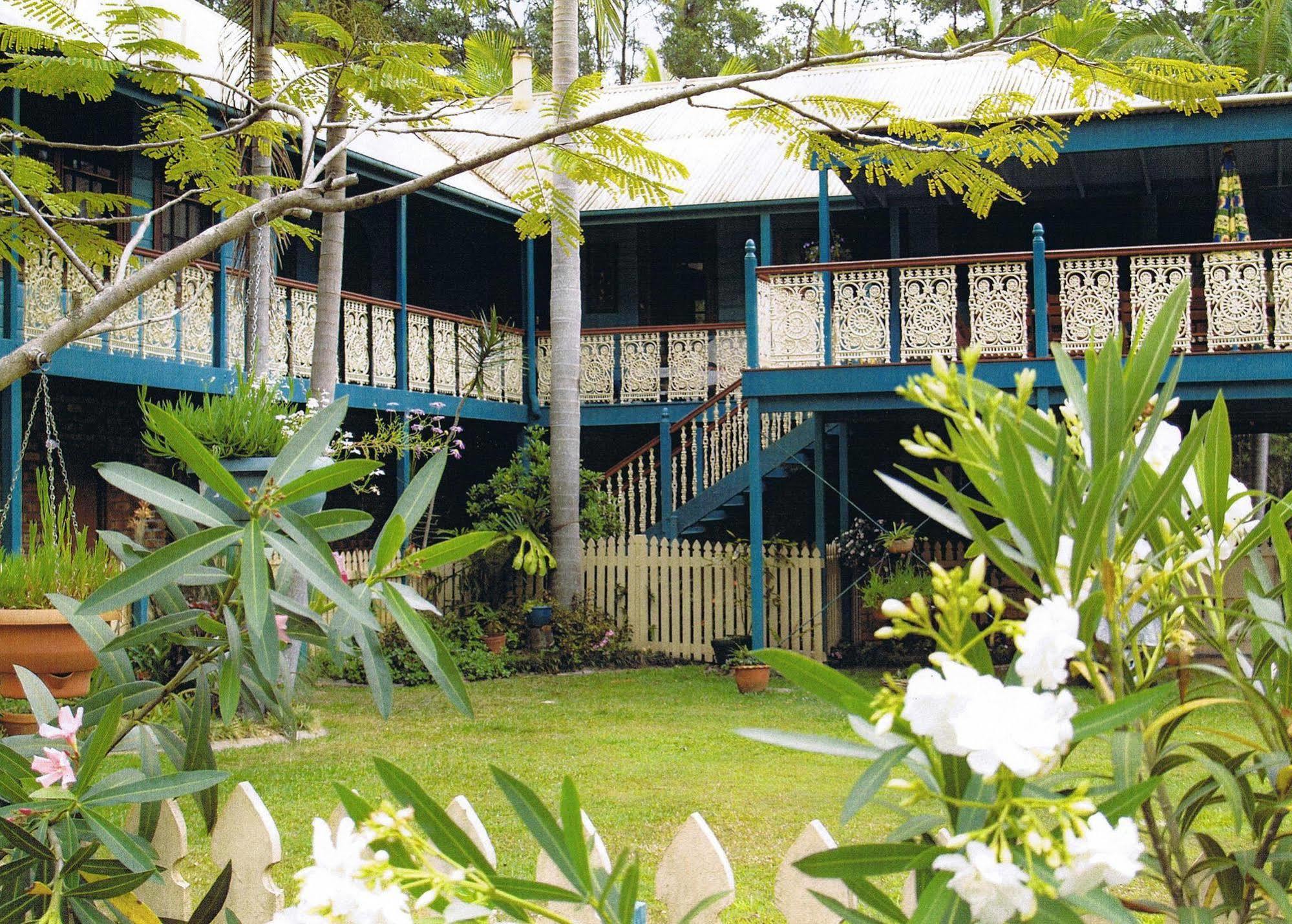里维埃拉住宿加早餐酒店 黄金海岸 外观 照片
